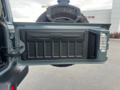 Used 2025 Jeep Wrangler Backcountry 4xe AWD/4WD image 42