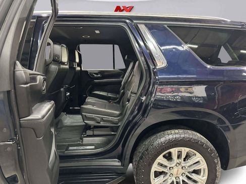 Used 2022 GMC Yukon SLT w/ SLT Luxury Package AWD/4WD image 28