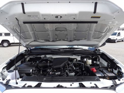 Used 2022 Toyota Tacoma SR RWD image 40