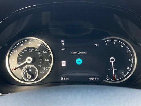 Used 2025 Genesis GV70 2.5T AWD/4WD image 14