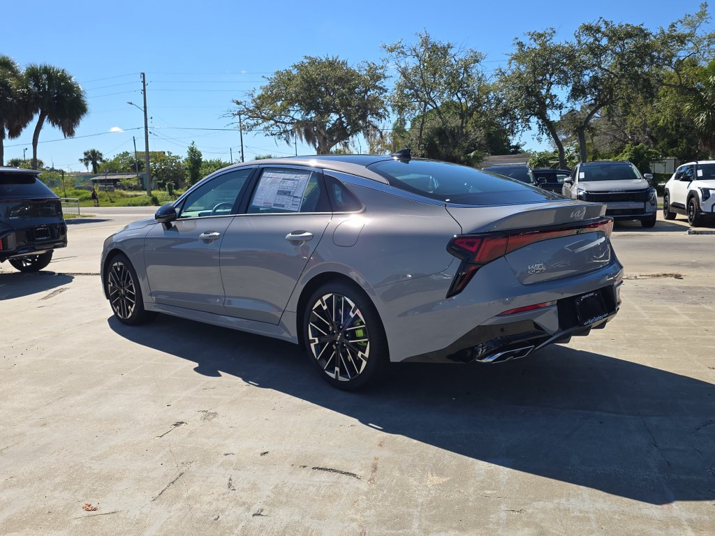 New 2027 Kia K5 GT FWD image 7