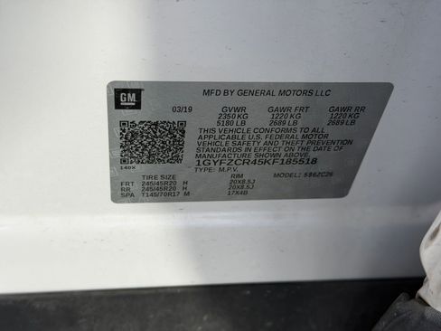 Used 2019 Cadillac XT4 Premium Luxury w/ Cold Weather Package FWD image 18