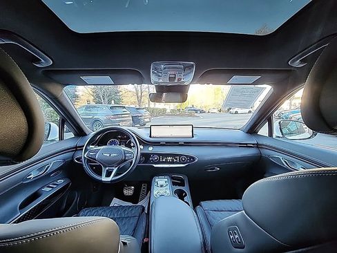 Certified 2025 Genesis GV70 3.5T Sport w/ Sport Prestige Package image 21