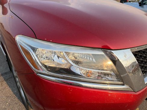 Used 2014 Nissan Pathfinder Platinum w/ Cargo Package AWD/4WD image 3