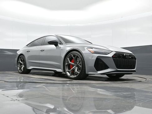 Used 2026 Audi RS 7 Performance image 40