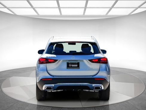 New 2026 Mercedes-Benz GLA 250 image 3