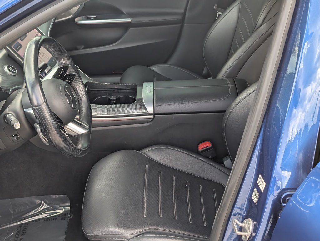 Used 2022 Mercedes-Benz C 300 Sedan image 25
