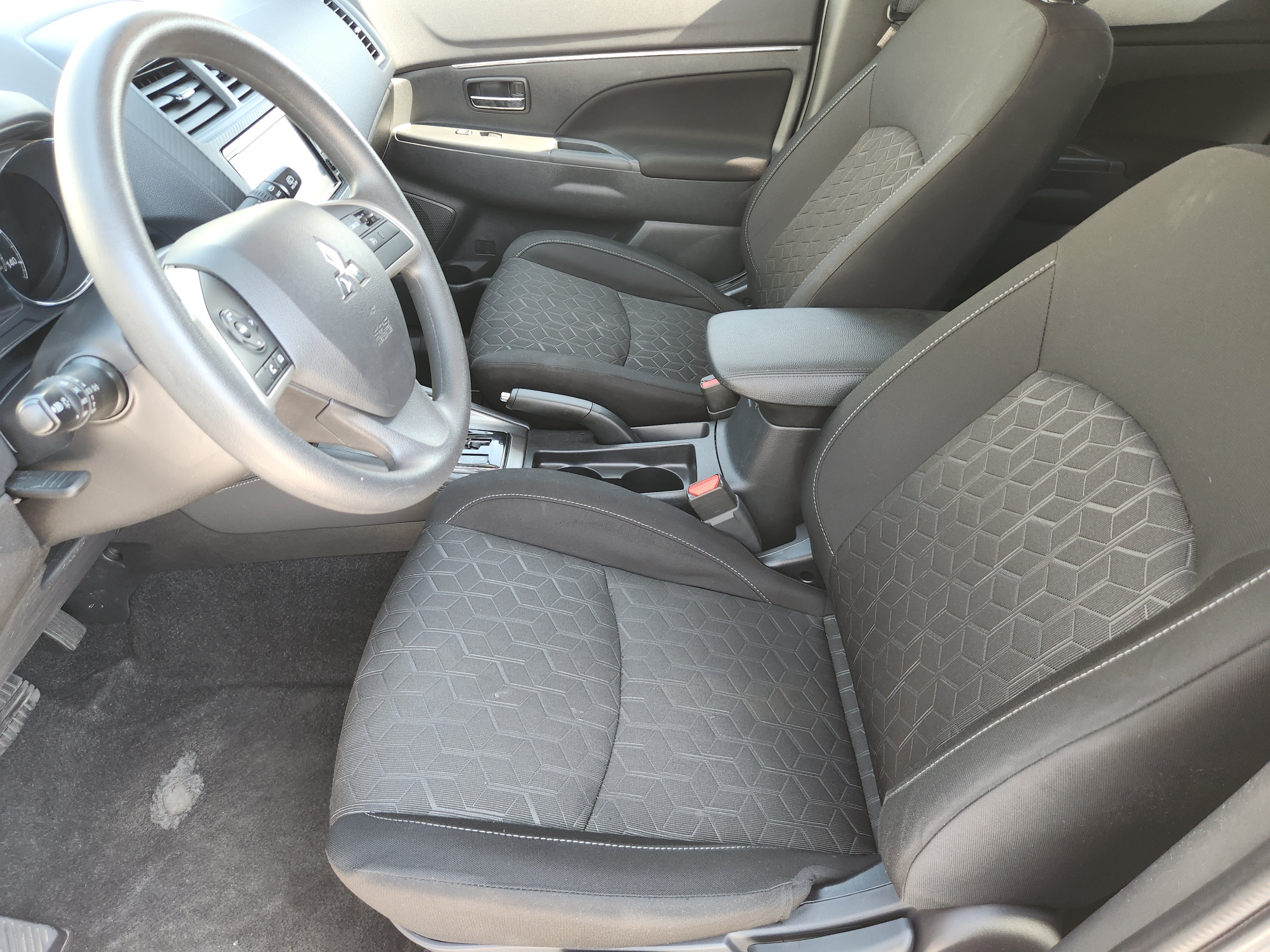 Used 2025 Mitsubishi Outlander Sport ES AWD/4WD image 15