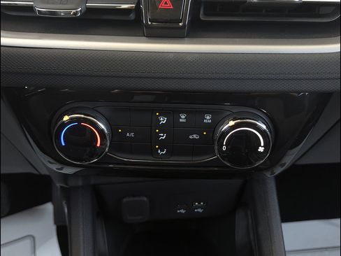 New 2026 Chevrolet TrailBlazer LT AWD/4WD image 24