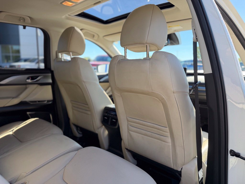 Used 2018 MAZDA CX-9 Touring w/ Touring Premium Package FWD image 12
