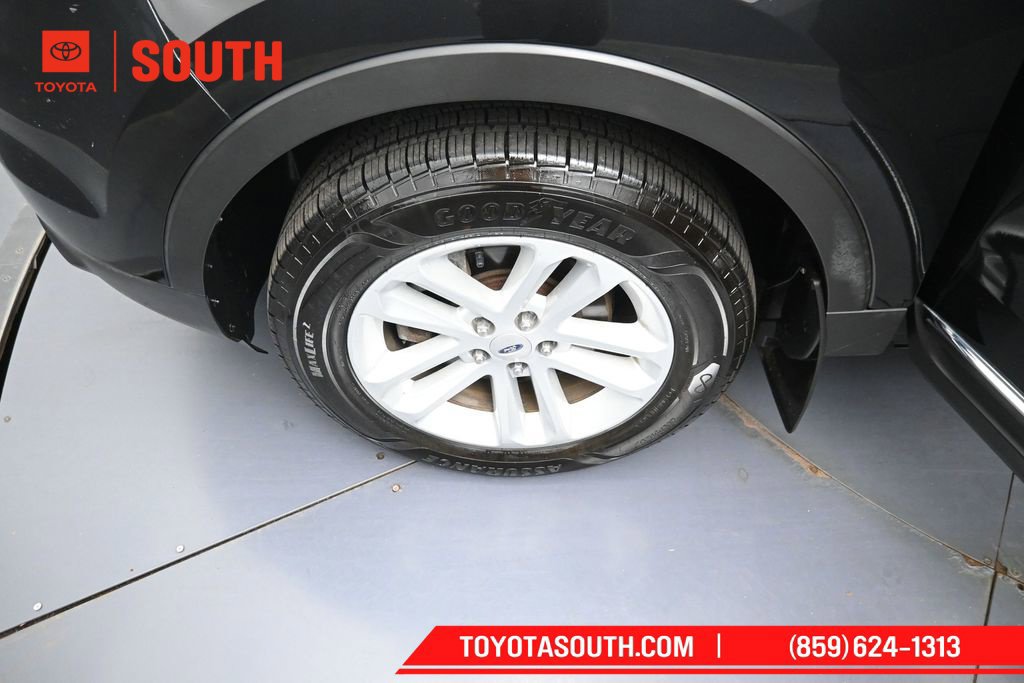 Used 2013 Ford Explorer XLT AWD/4WD image 34