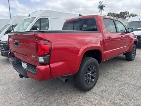 Used 2020 Toyota Tacoma SR5 w/ Technology Package AWD/4WD image 5