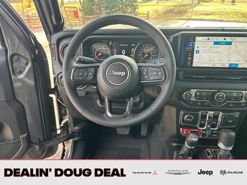 New 2026 Jeep Gladiator Mojave AWD/4WD image 14