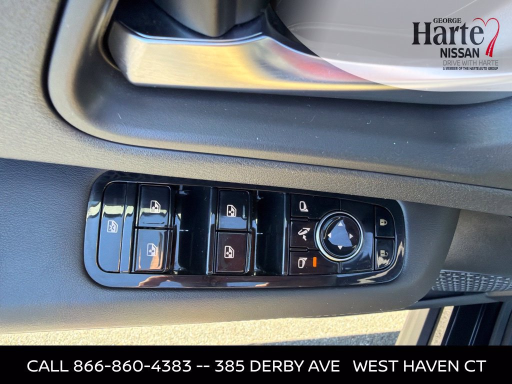 Certified 2024 Nissan Ariya AWD image 18