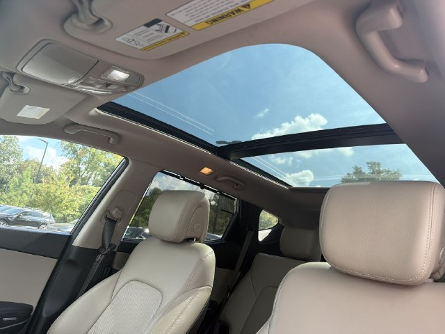 Used 2018 Hyundai Santa Fe Sport w/ 2.4L Tech Package 04 AWD/4WD image 36