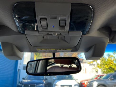 Used 2014 Subaru Outback 2.5i Limited image 16