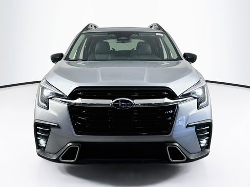 Used 2024 Subaru Ascent Touring AWD/4WD image 2