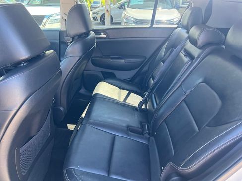Used 2017 Kia Sportage EX FWD image 8