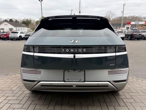 Used 2023 Hyundai Ioniq 5 Limited image 8