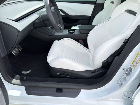 Used 2025 Tesla Model 3 Performance AWD/4WD image 4
