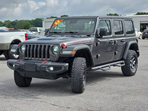 Used 2022 Jeep Wrangler Unlimited Rubicon w/ LED Lighting Group AWD/4WD image 3