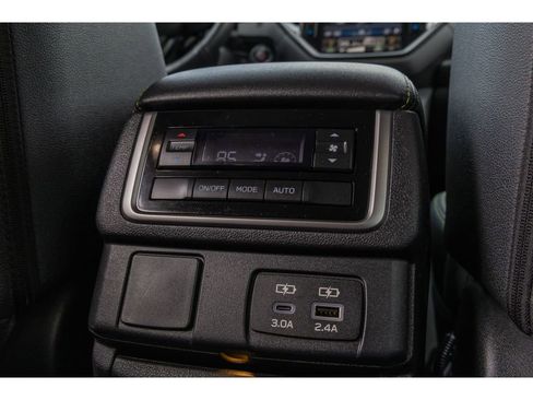 Certified 2025 Subaru Ascent Onyx Edition w/ Onyx Package image 14