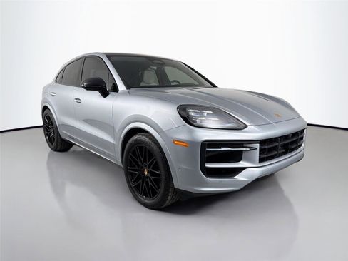Used 2026 Porsche Cayenne Coupe AWD/4WD image 9