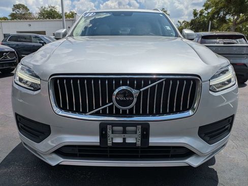 Used 2022 Volvo XC90 T5 Momentum AWD/4WD image 9