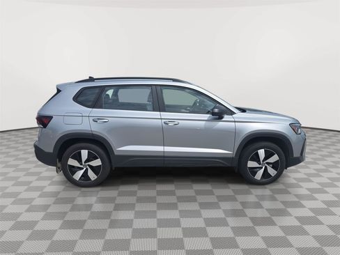 Certified 2025 Volkswagen Taos S AWD/4WD image 13