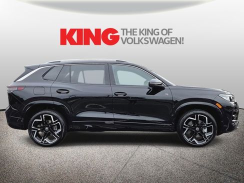 New 2026 Volkswagen Tiguan SEL R-Line AWD/4WD image 2