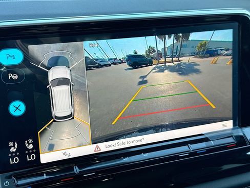 New 2025 Volkswagen Atlas Cross Sport SEL Premium R-Line image 9