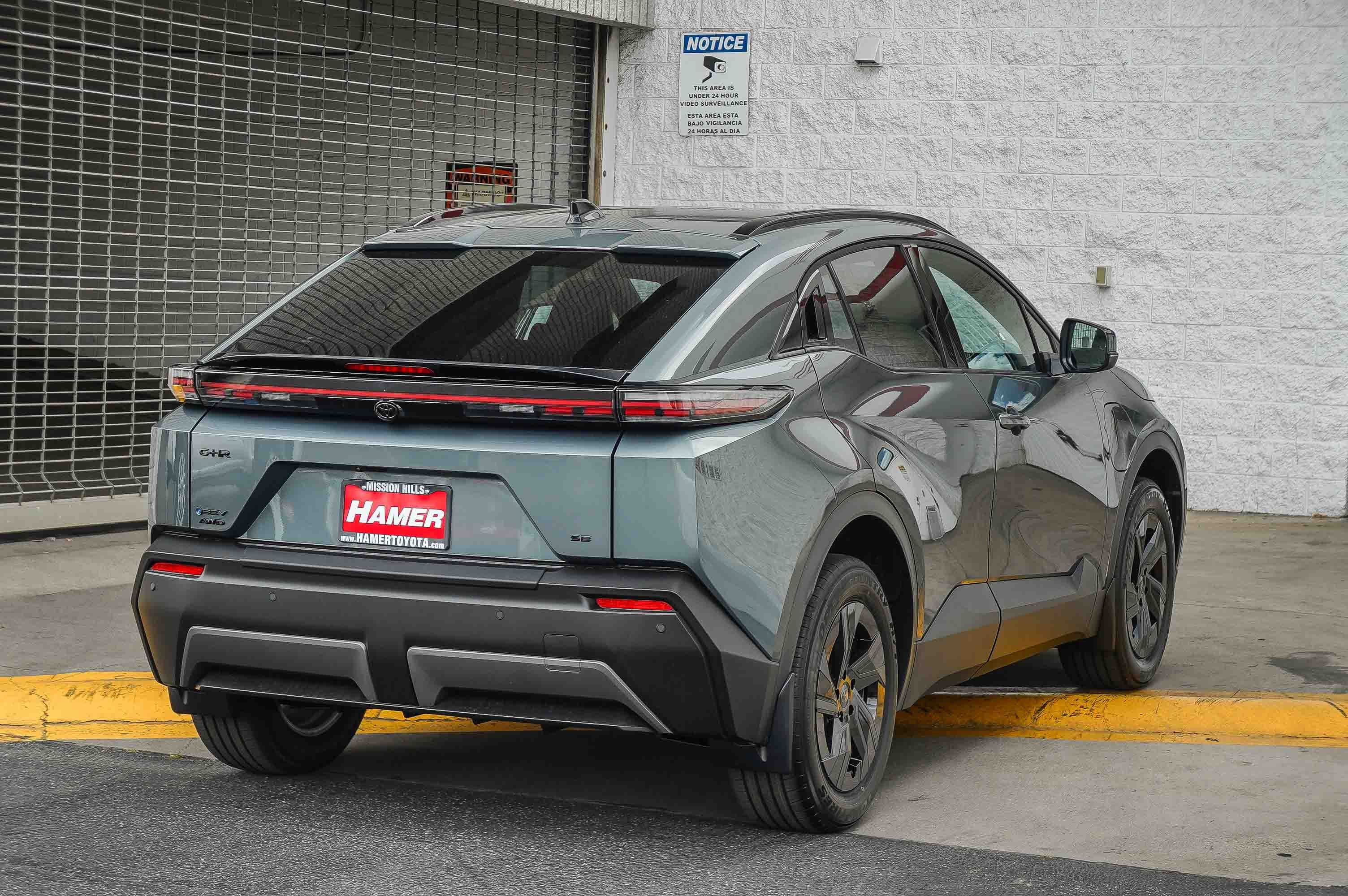 New 2026 Toyota C-HR AWD/4WD image 7