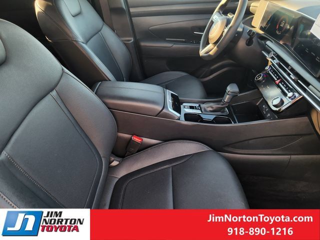 Used 2025 Hyundai Santa Cruz SEL FWD image 14