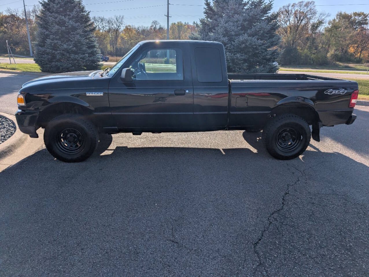 Used 2010 Ford Ranger XLT AWD/4WD image 6
