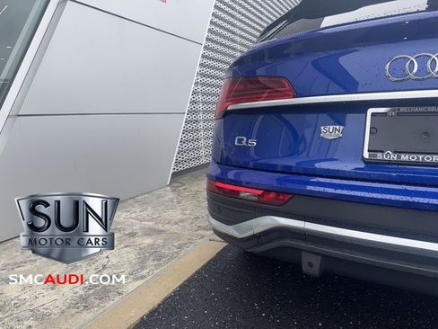 Used 2023 Audi Q5 2.0T Premium w/ Convenience Package image 28