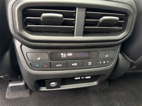 Certified 2023 Honda Pilot Elite image 27