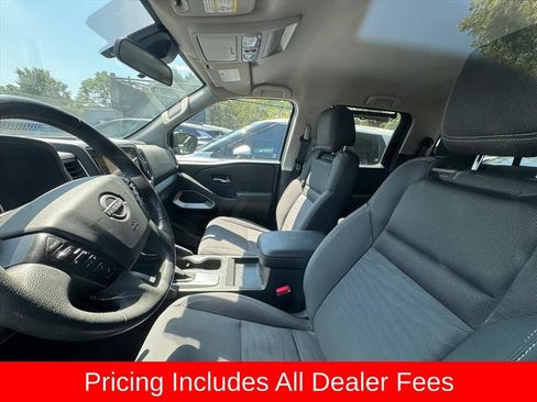 Used 2022 Nissan Frontier SV AWD/4WD image 8