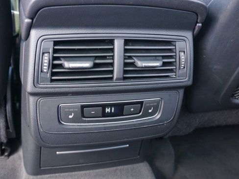 Used 2017 Audi Q7 3.0T Premium Plus w/ Premium Plus Package image 33