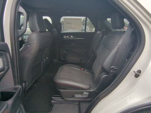 New 2026 Ford Explorer ST w/ Sun And Sound Package image 15