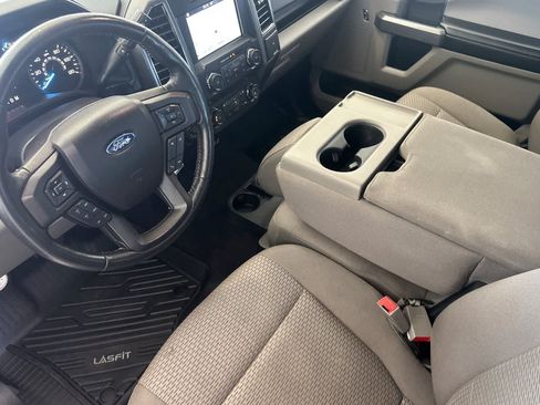 Used 2019 Ford F150 XLT w/ Equipment Group 302A Luxury AWD/4WD image 11