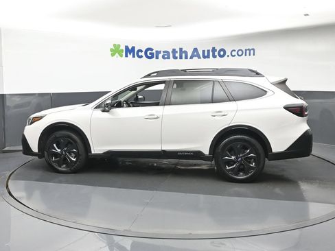 Used 2020 Subaru Outback Onyx Edition XT AWD/4WD image 22
