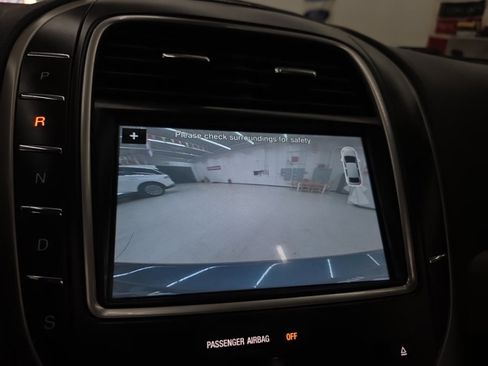 Used 2016 Lincoln MKX Reserve w/ Climate Package AWD/4WD image 27