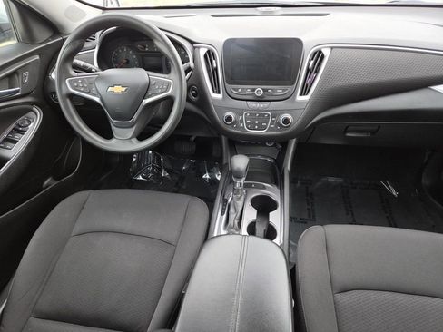 Used 2023 Chevrolet Malibu LT image 16