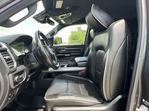 Used 2021 RAM 1500 Laramie w/ Sport Appearance Package AWD/4WD image 11