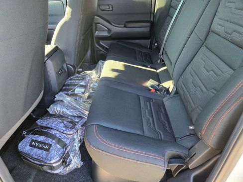 New 2026 Nissan Frontier PRO-4X w/ Tow Package AWD/4WD image 7