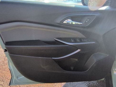 New 2026 Chevrolet Trax ACTIV w/ Sunroof Package image 23