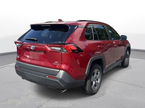 Used 2023 Toyota RAV4 LE AWD/4WD image 6