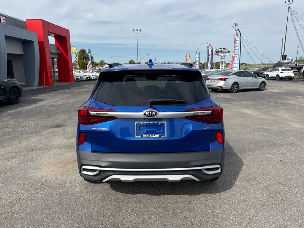 Used 2021 Kia Seltos S FWD image 18