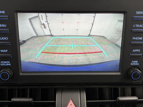 Used 2019 Toyota RAV4 XLE w/ Carpet Mat Package image 16