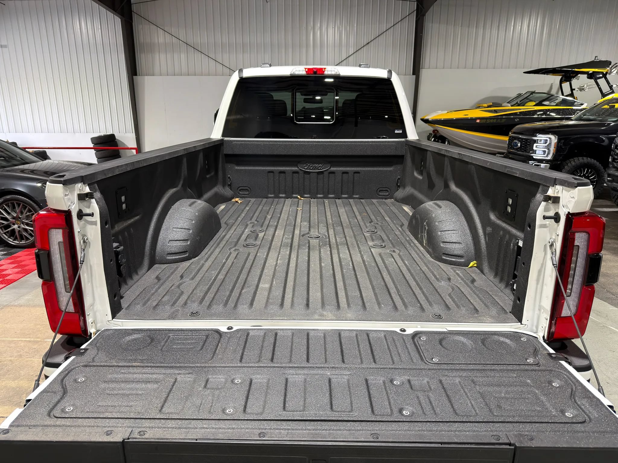 Used 2026 Ford F450 Platinum w/ Platinum Plus Package AWD/4WD image 7